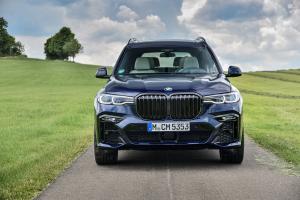 BMW X7 M50i 2019 года  (WW)